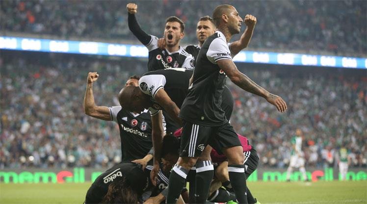 Lider Beşiktaş