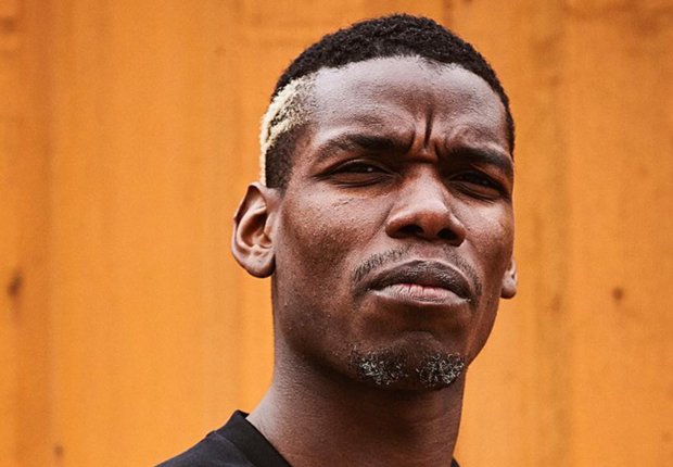 Manchester United'dan yeni sezona retro forma!