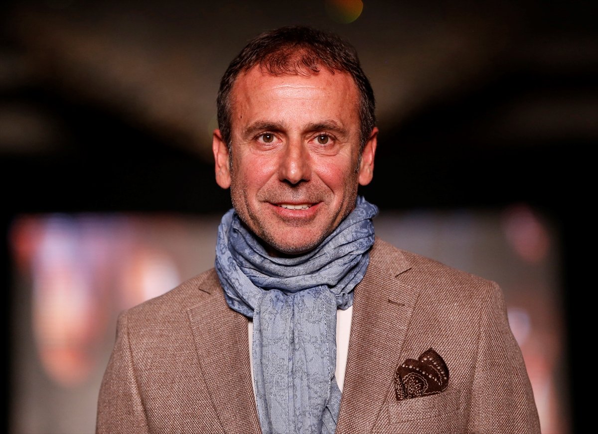 Medipol Başakşehir defileye çıktı