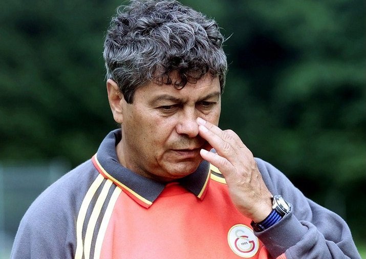 Mircea Lucescu - Galatasaray - 2001-02