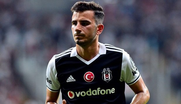 Oğuzhan Özyakup'tan kafaları karıştıran açıklama
