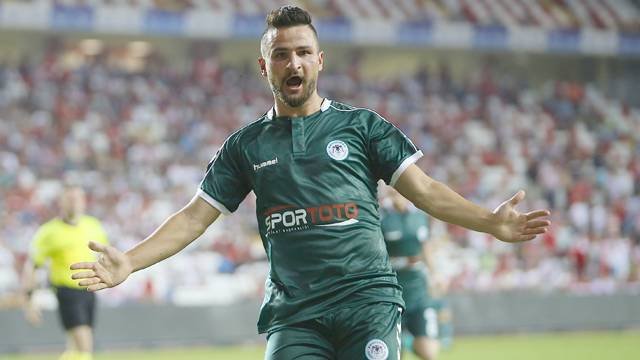 Ömer Ali Şahiner - Ajax