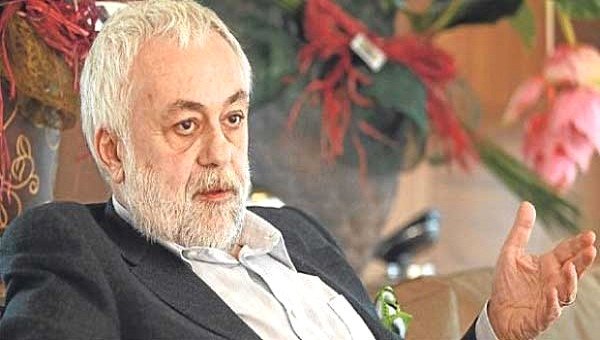 Ömer Üründül: 67 yaşında İstanbul doğumlu