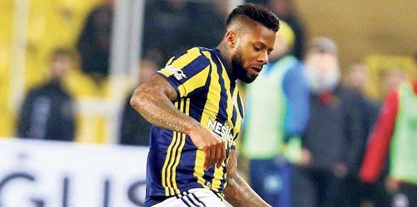 Önümüzde Şampiyonlar Ligi ve Türkiye Kupası hedefleri var. Bunun için neler söylemek istersin?