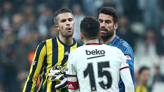 Robin van Persie’den Oğuzhan açıklaması