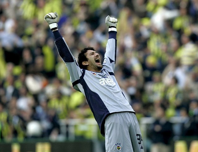 Rüştü Reçber kaza yüzünden Beşiktaş'a imza atamadı