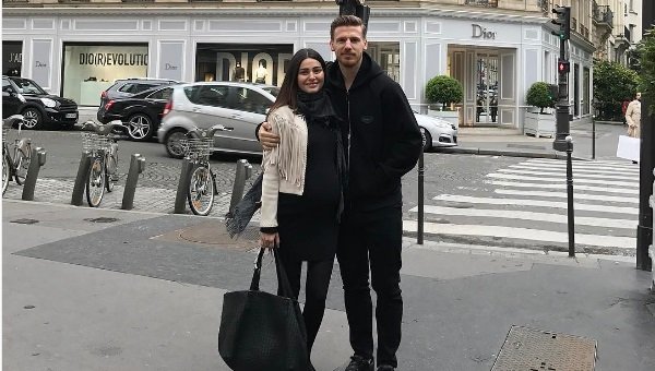 Serdar Aziz'e sosyal medyada tepki!