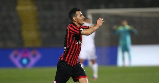 Serdar Gürler - 13 gol
