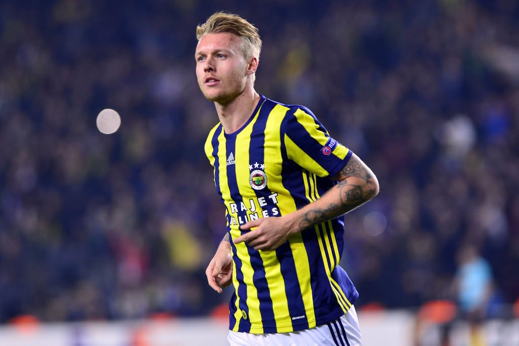Simon Kjaer - 81