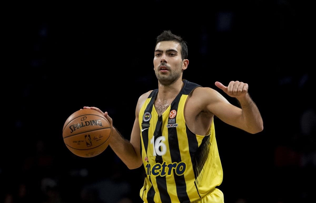 Sloukas - 1 milyon euro