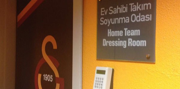 Soyunma odasında neler yaşandı?