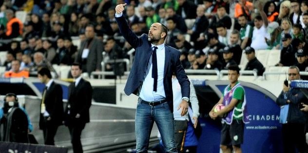 Timsah, Tudor için pusuda!