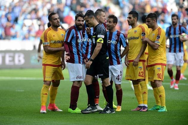 Trabzonspor, Kayserispor’a evinde ilk kez yenildi