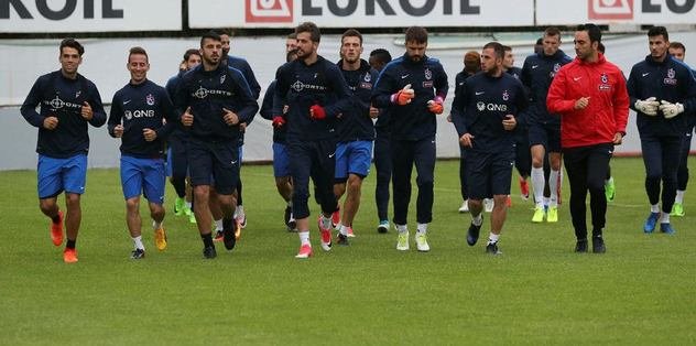 Trabzonspor’da Fenerbahçe maçı hazırlıkları başladı