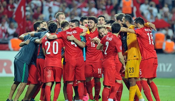 Türkiye 3-0 Hollanda 2014-2015