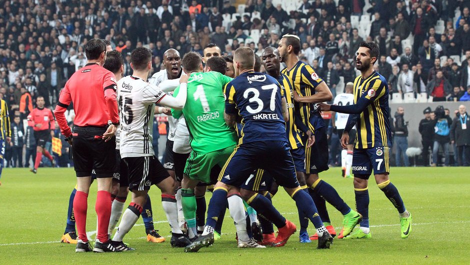 'Ünlülerin Beşiktaş - Fenerbahçe derbi tahminleri