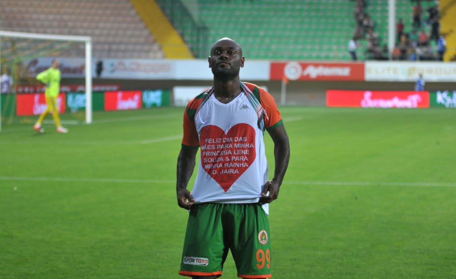 Vagner Love - 5 gol