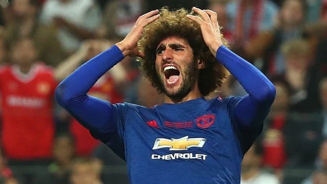 Yardım et Fellaini!