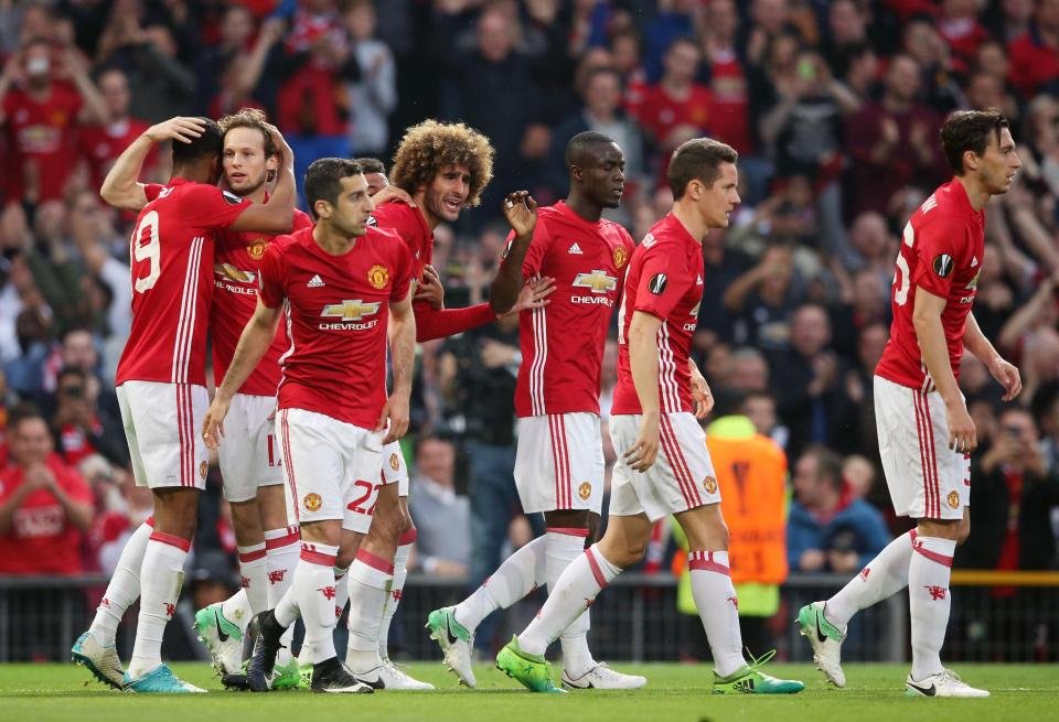 16- MANCHESTER UNİTED