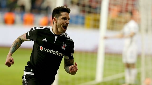 Sosa transferine tek engel Şenol Güneş
