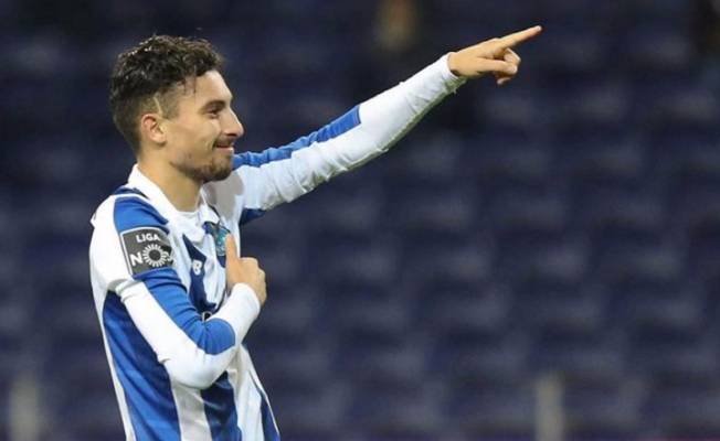 Alex Telles - Galatasaray >> Porto 6,5 milyon Euro