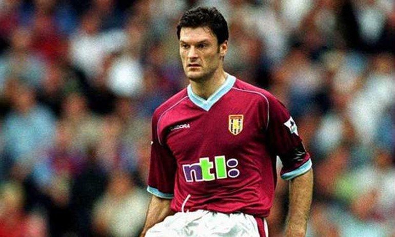Alpay Özalan - Fenerbahçe >> Aston Villa 9 milyon Euro