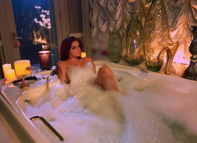 Ariel Winter