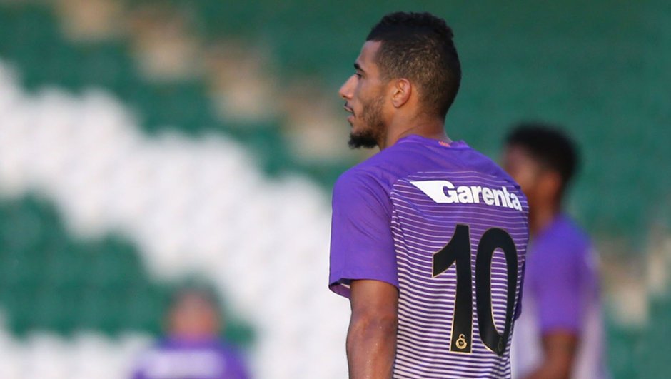 Belhanda Östersunds maçında yok