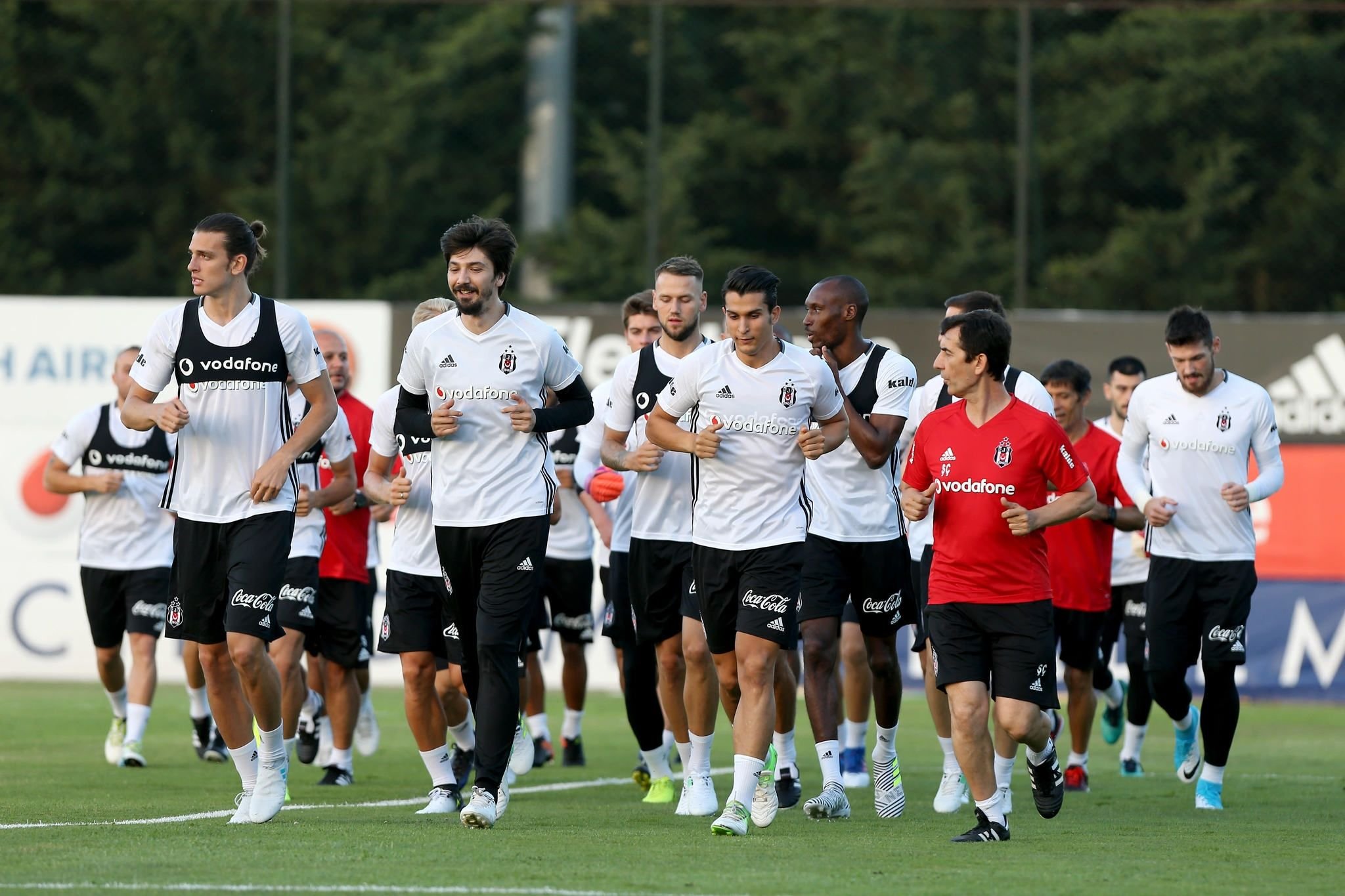 'Beşiktaş, Türk oyuncuya teklifini yaptı