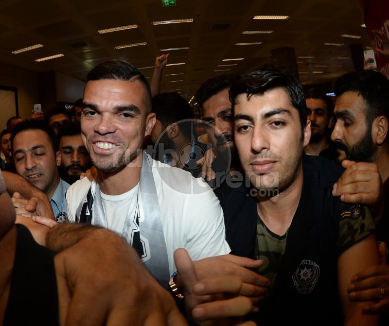 Beşiktaşlı Pepe'nin hiç bilinmeyen yönleri
