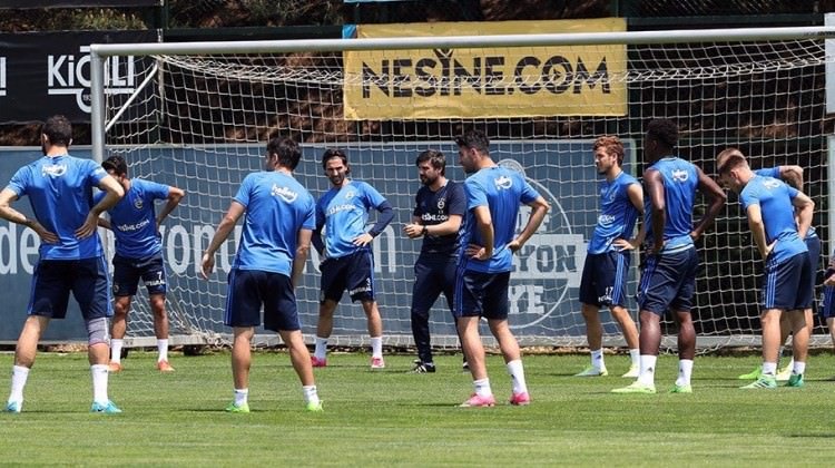 'Fenerbahçe, Galatasaray'ın eski gözdesine talip