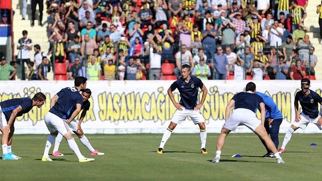 Fenerbahçe kafilesi, Düzce’den ayrıldı
