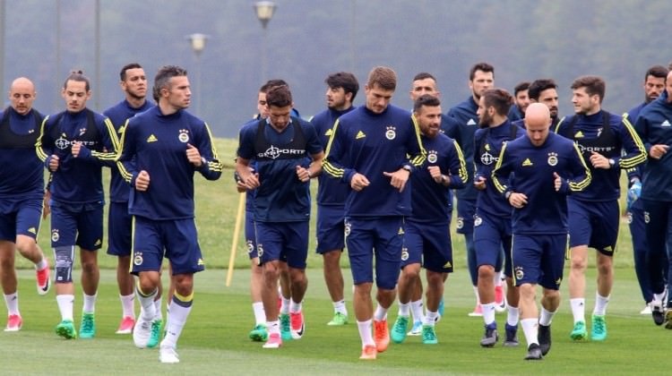 Fenerbahçe, PSV ile yarışıyor! Sürpriz transfer