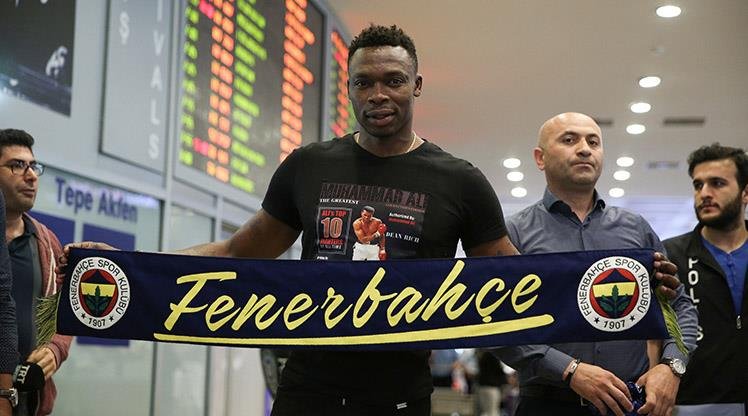 'Fenerbahçe'de Carlos Kameni bir ilke imza attı