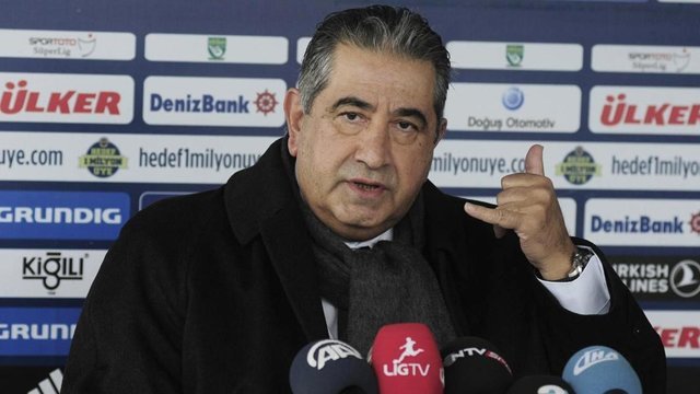 Fenerbahçe'de Mahmut Uslu'dan flaş transfer açıklamaları!