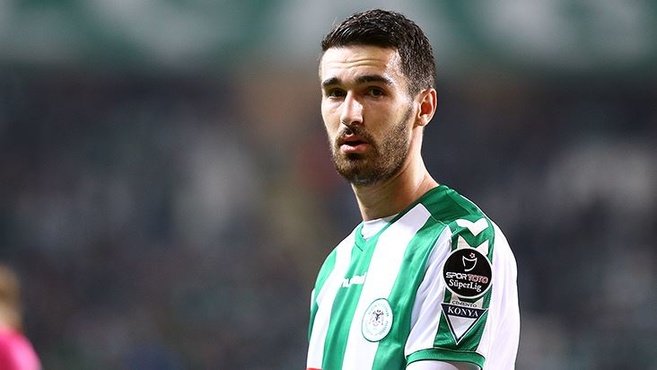 Fenerbahçe’den sürpriz forvet harekatı: Riad Bajic!