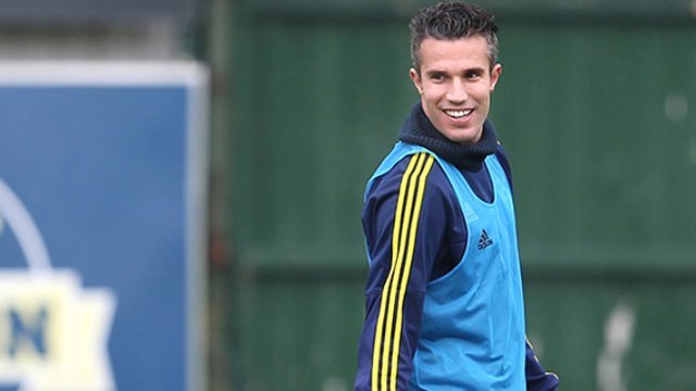 Fenerbahçe’ye Van Persie müjdesi