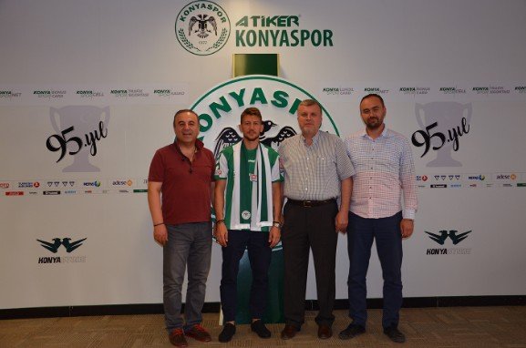 Ferhat Öztorun - Başakşehir > Konyaspor