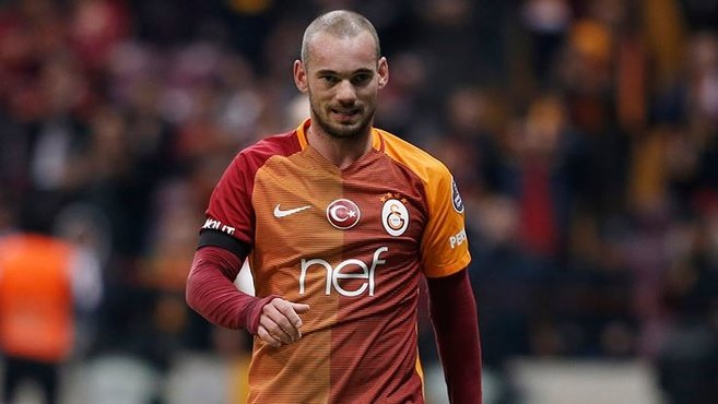 Galatasaray, Sneijder’e teşekkür etti