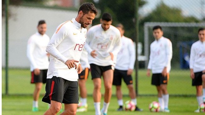 Galatasaray’da kadro dışılar Florya’da çalıştı