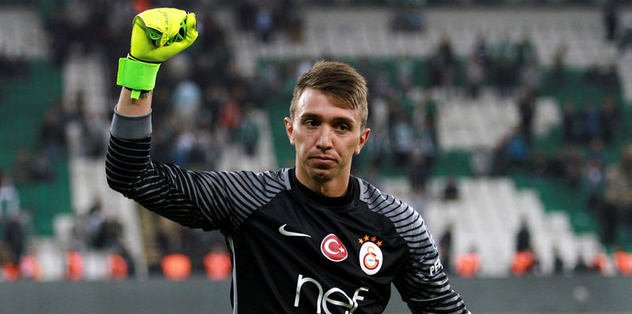 Galatasaray'dan Muslera'yı şoke eden teklif