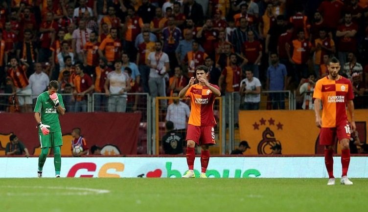 Galatasaraylı futbolcuların Whatsapp konuşmaları