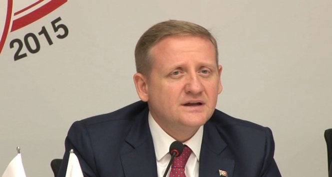 Göksel Gümüşdağ açıkladı! Emre Belözoğlu ve Sneijder