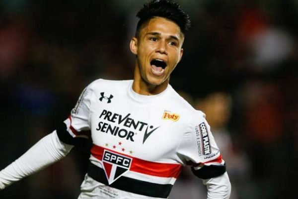 Luiz Araujo - Sao Paulo>>Lille 10,5 milyon Euro