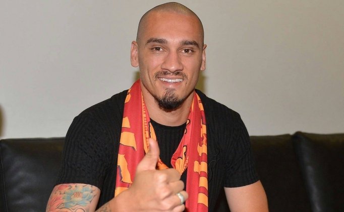 Maicon - Sao Paulo>>Galatasaray 7 milyon Euro