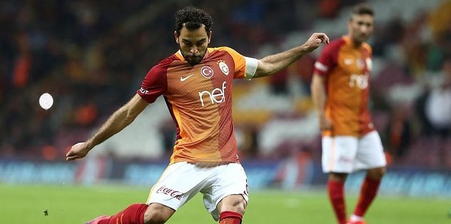 Mehmet Ayan: ''Selçuk inan denen kişi kapı dışarı edilmeli''