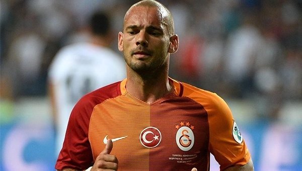 MENAJERİ KONUŞTU