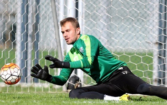 Mert Günok - Bursaspor > Başakşehir