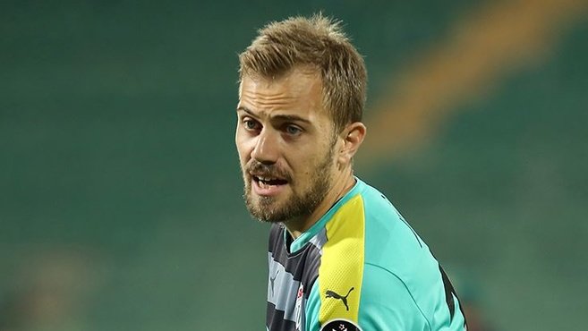 Mert Günok Galatasaray’da! Başkan Ali Ay açıkladı