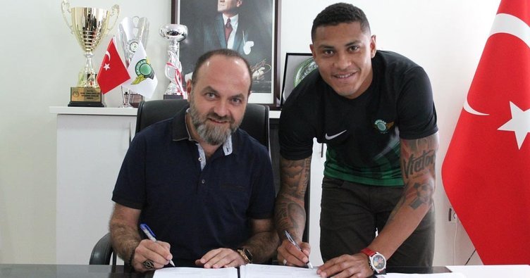 Paulo Henrique - Shengua > Akhisar